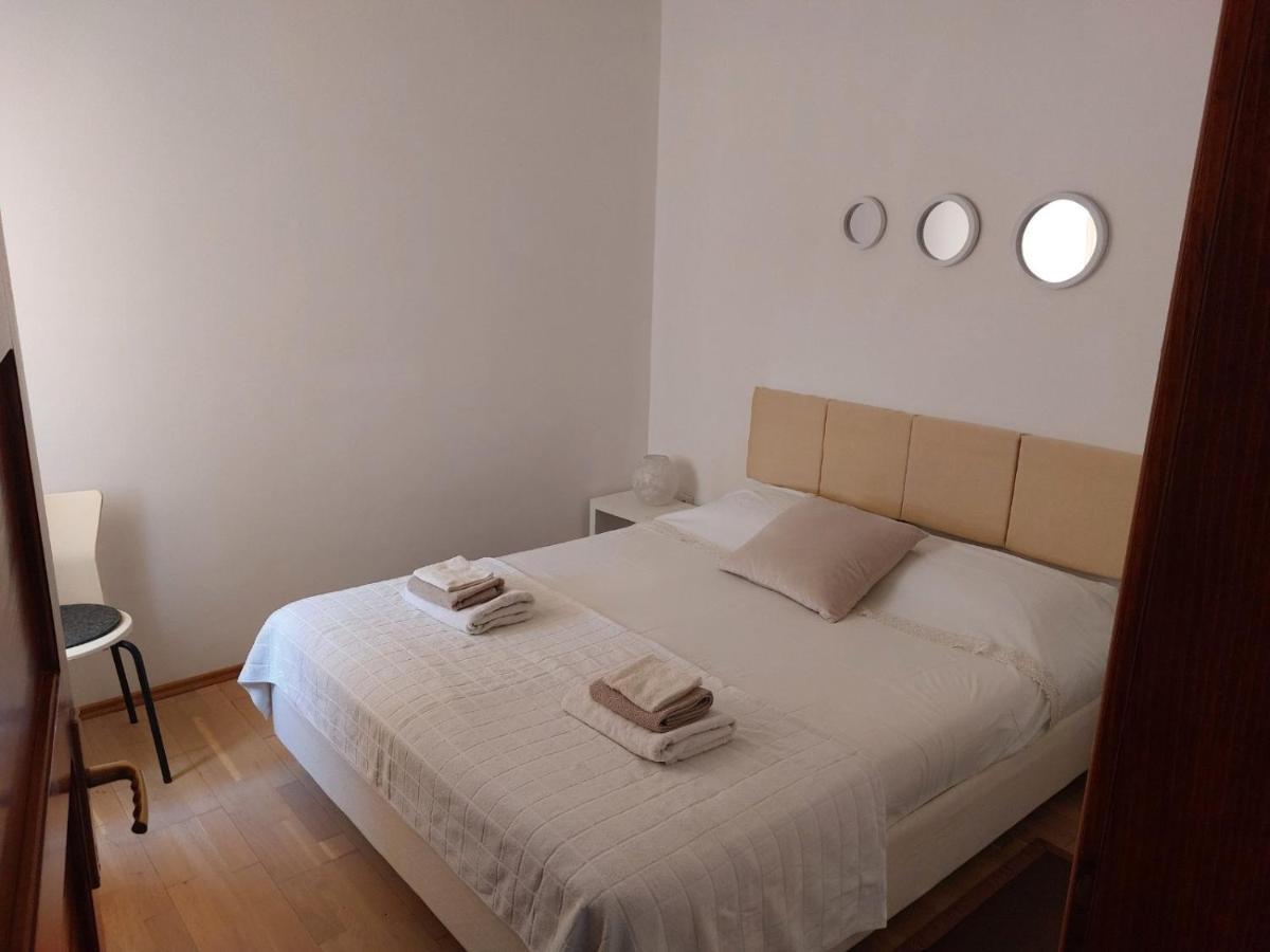 Apartman Iskra Apartment ยาดราโนโว ภายนอก รูปภาพ